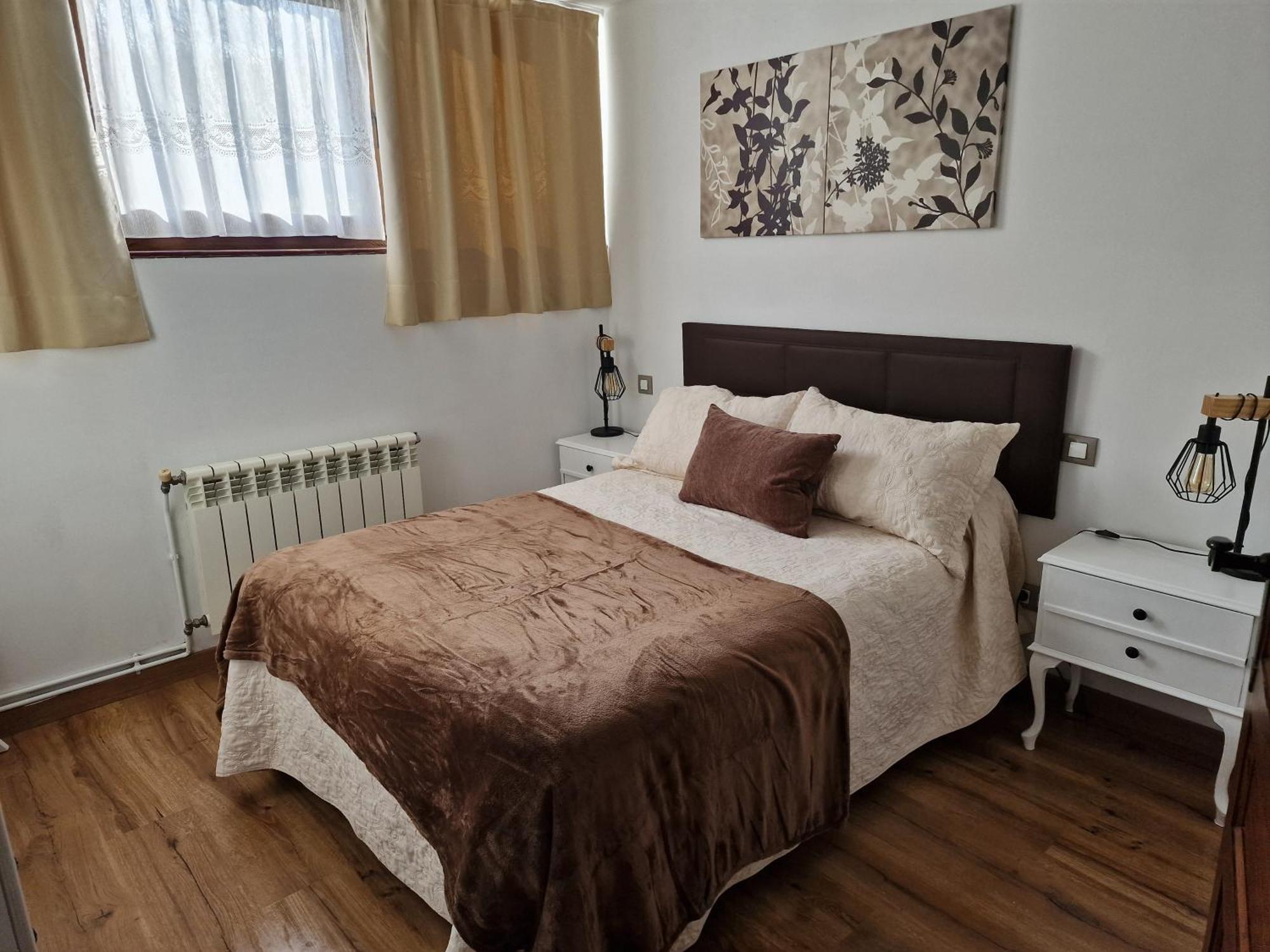 Apartamento con jardín y barbacoa Onís Exterior foto